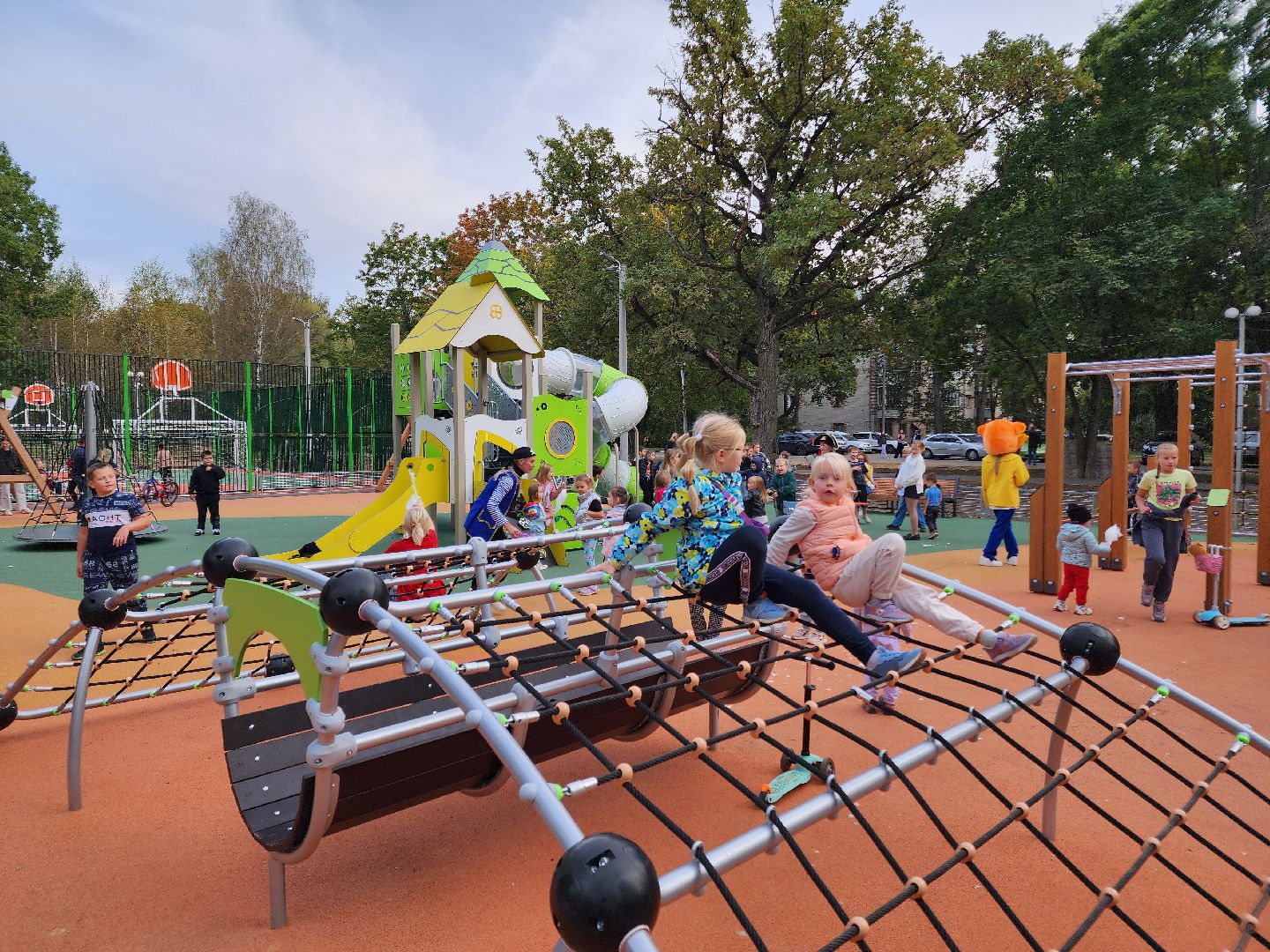 Чехов, село Троицкое, парк Дубки, детская площадка, спортивная площадка, открытие, губернаторская программа Наше Подмосковье, глава округа михаил собакин,