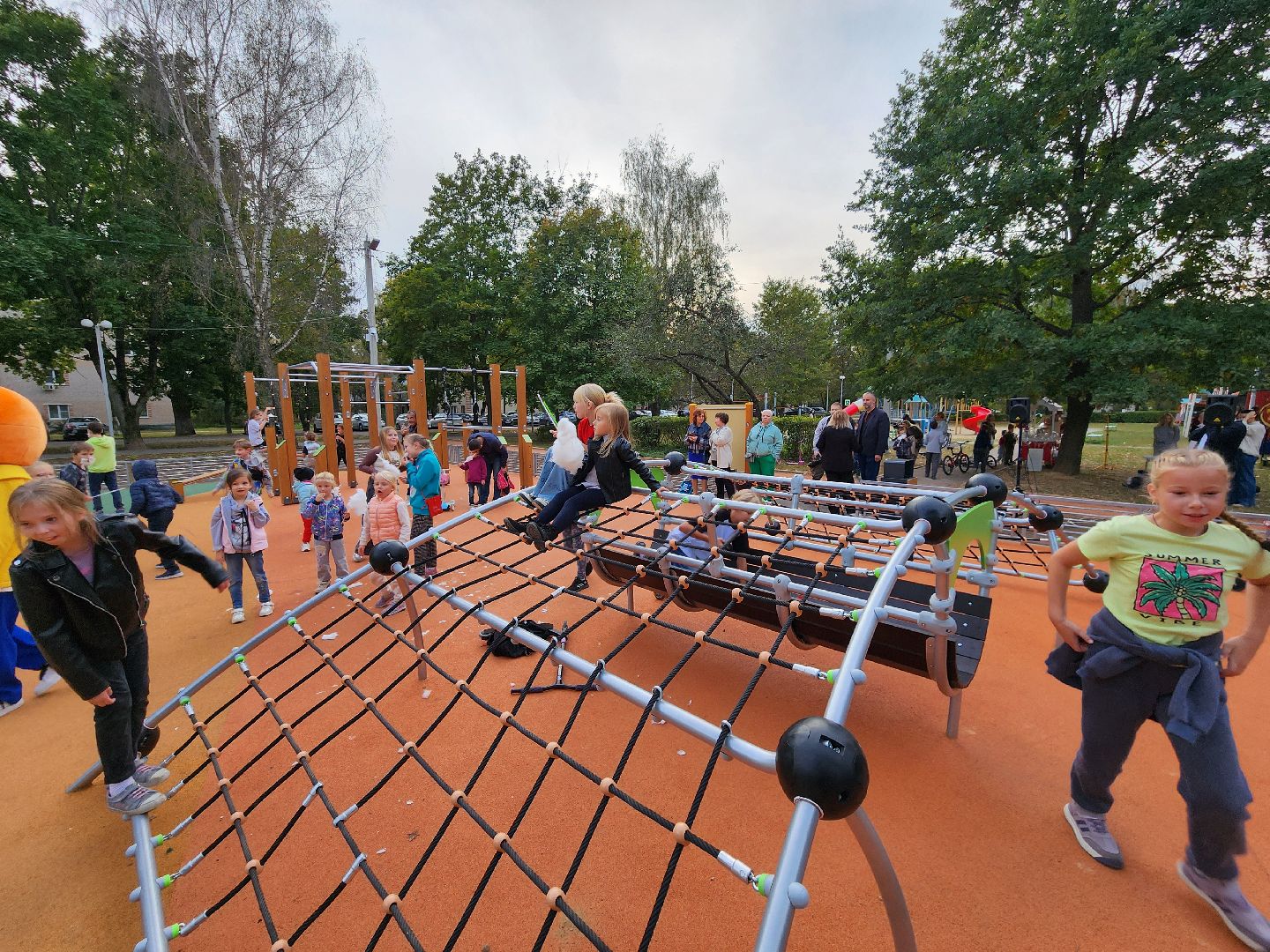 Чехов, село Троицкое, парк Дубки, детская площадка, спортивная площадка, открытие, губернаторская программа Наше Подмосковье, глава округа михаил собакин,