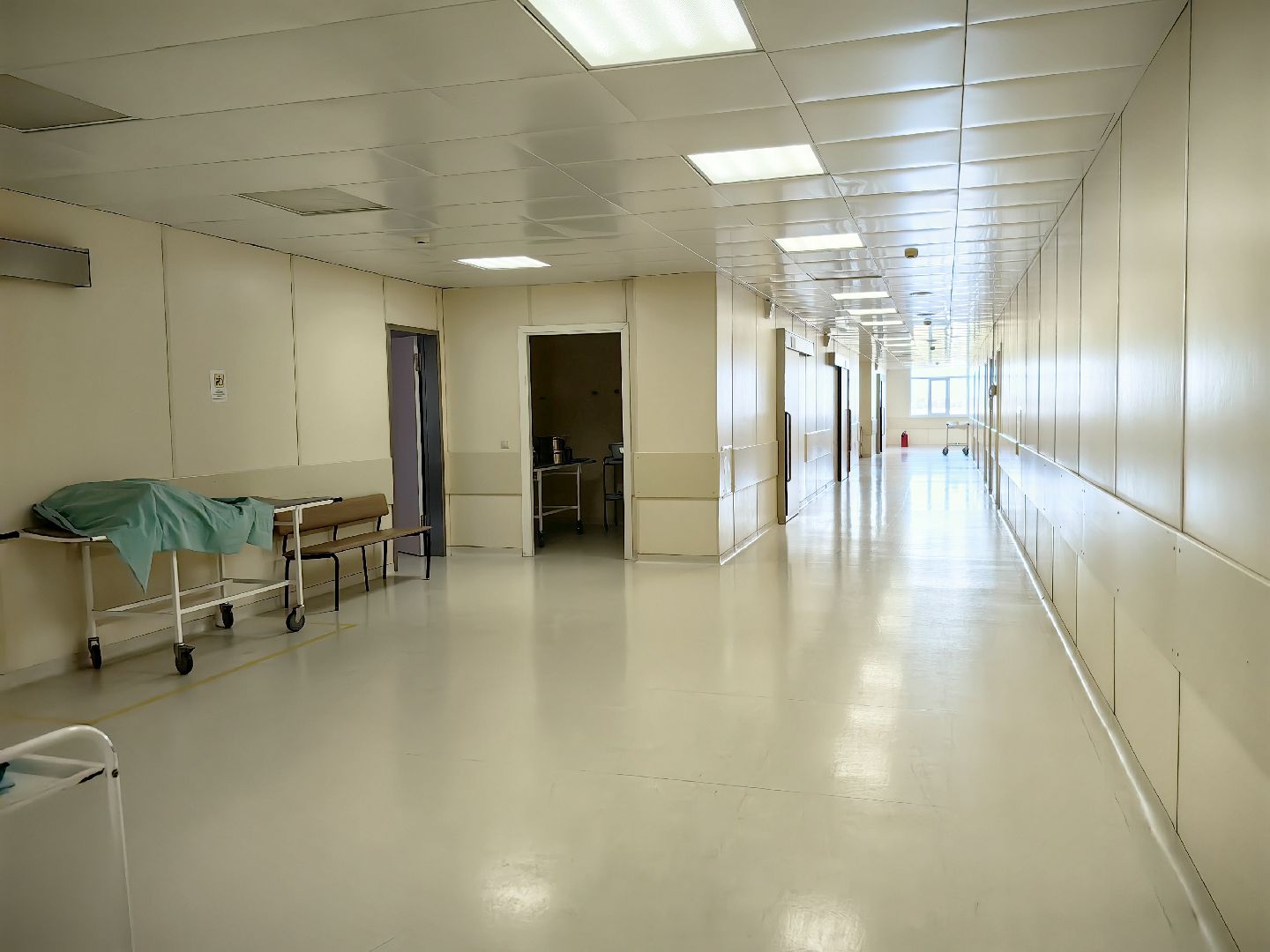 урологическое отделение, больница, пациент, операция, операционная, палата, комфорт,