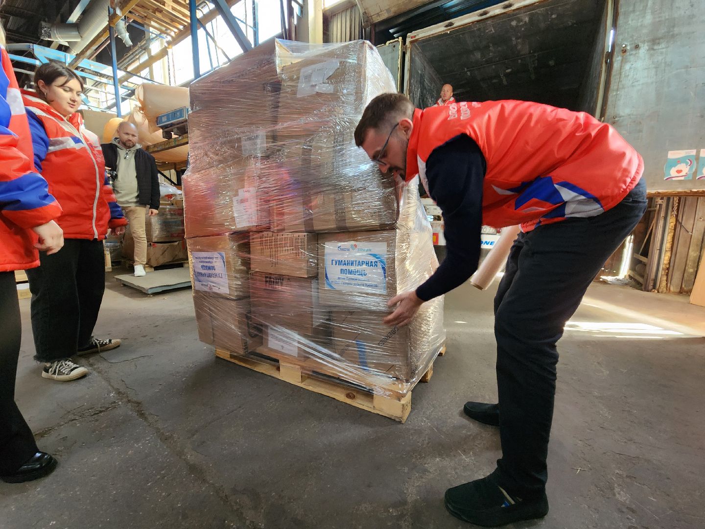 волонтерское движение, волонтеры подмосковья, балашиха, гуманитаная помощь,