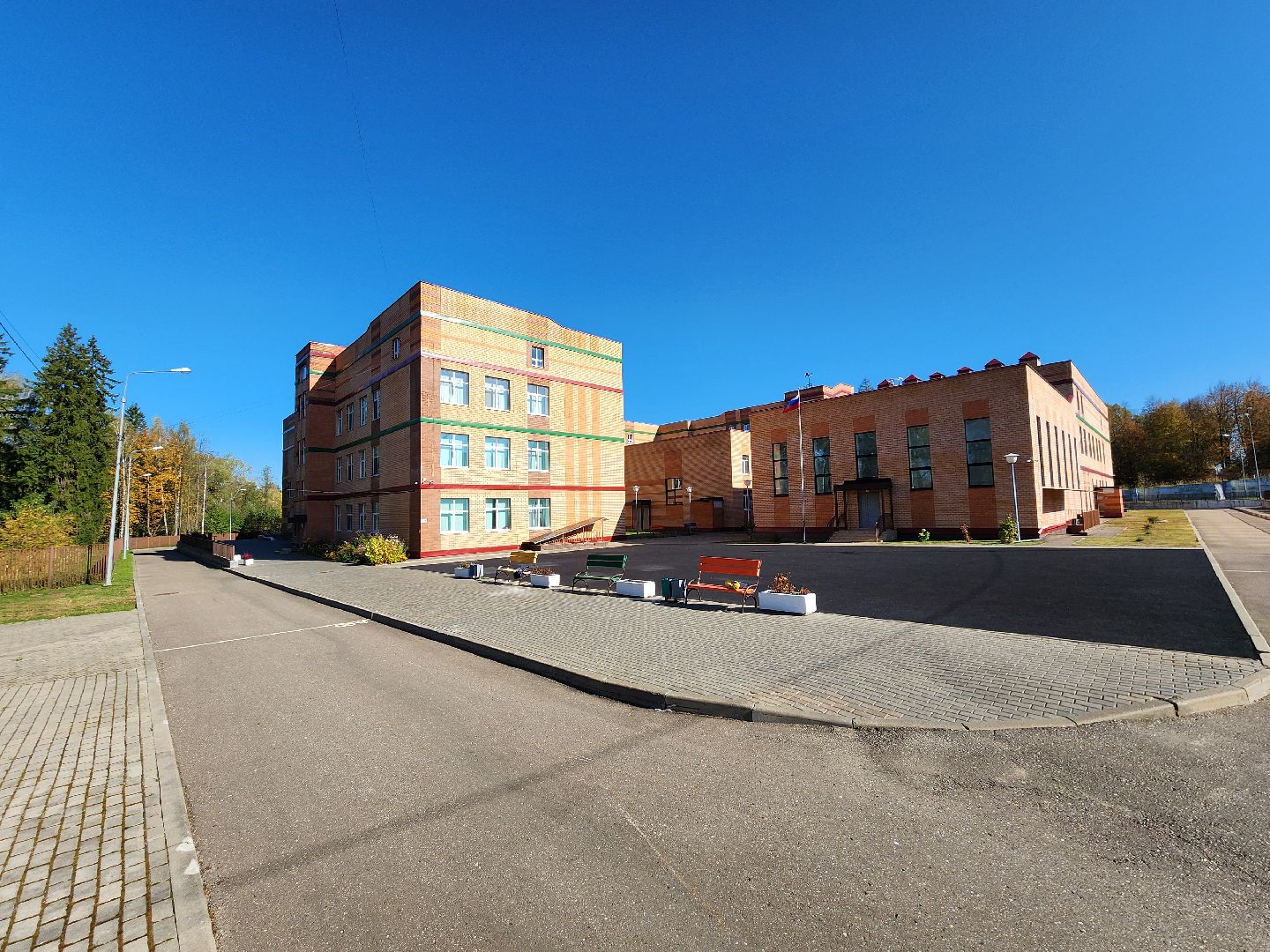 Чехов, поселок Любучаны, средняя школа, отопление, теплоснабжение, директор школы Ирина Резвина, глава округа михаил собакин,