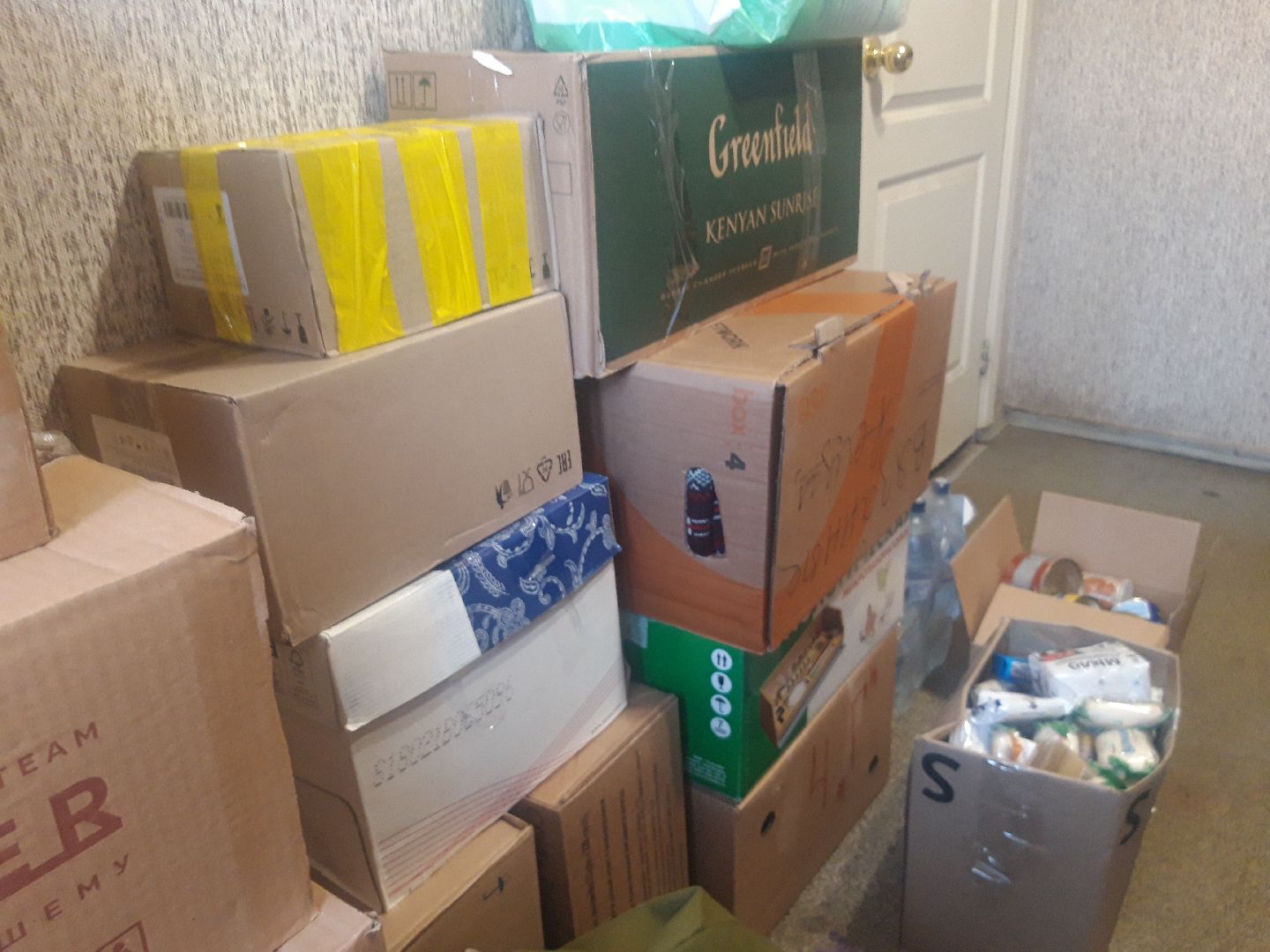 помощь людям, доброе дело,