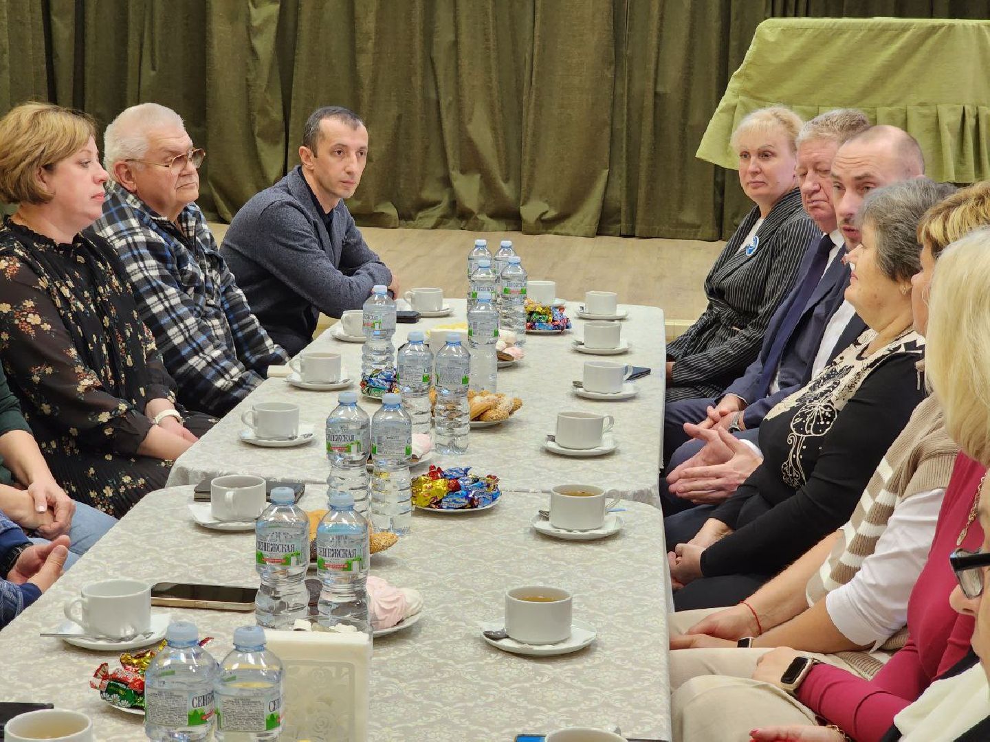 Солнечногорск, Жители, отопительный сезон, встреча, Важный разговор,