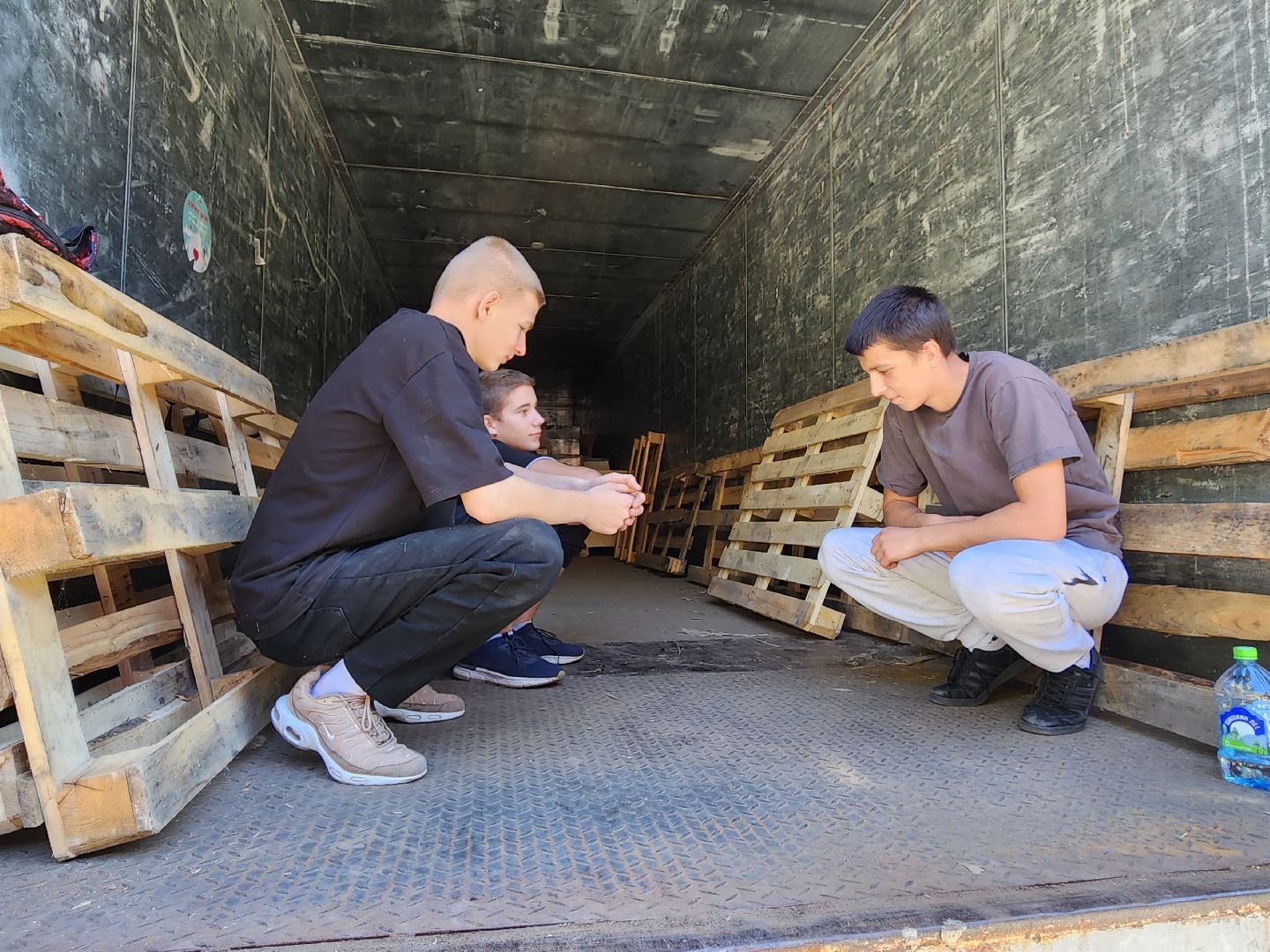 волонтеры подмосковья, гуманитарная помощь, курская область,