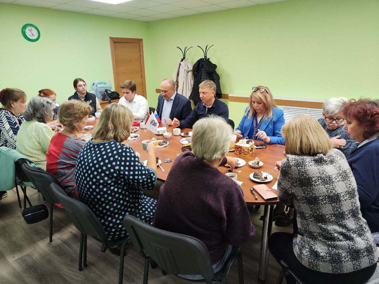 котельники, пожилые люди, праздник, золотые руки ангела, волонтеры, помощь,
