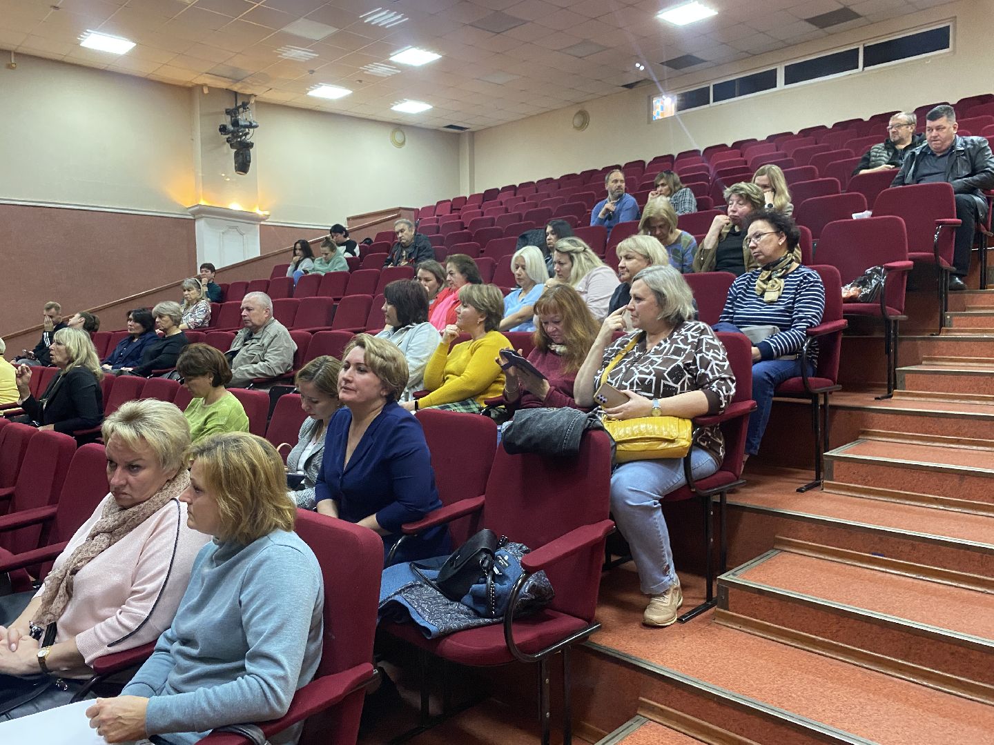 выездная администрация, Краснознаменск обращения жителей, Встреча с жителями Краснознаменска, благоустройство территории, отопительный период,