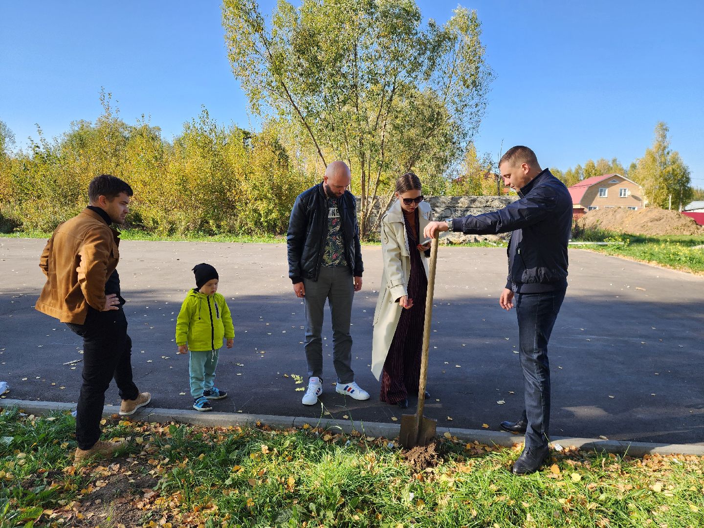 ногинск, жители, панфиловка, общество, депутат, богородский городской округ, диалог с жителями, детская площадка, спортивная площадка,