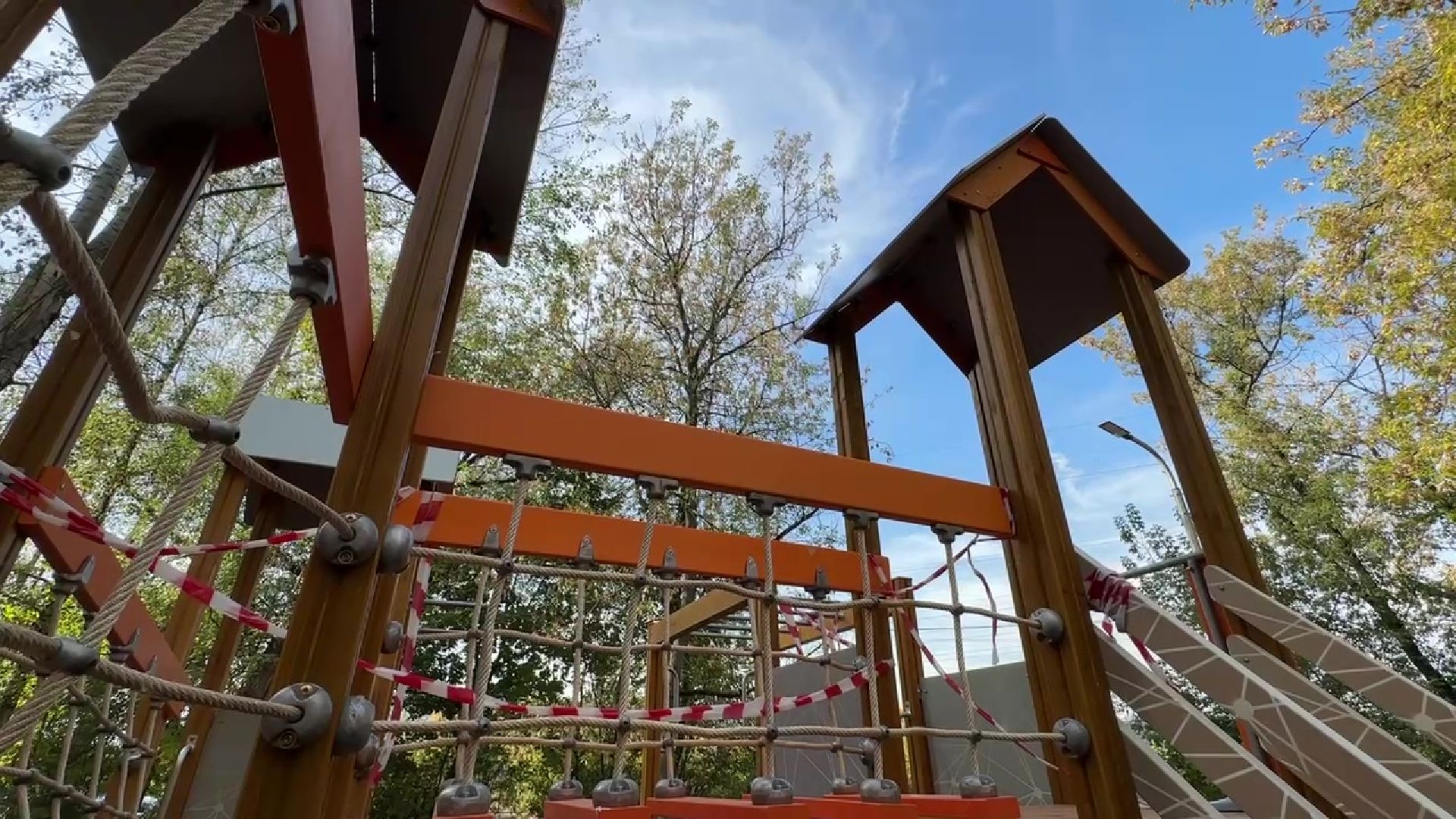 Реутов, Добродел, Строителей, детская площадка, новая ДИП, качели, горки, благоустройство,