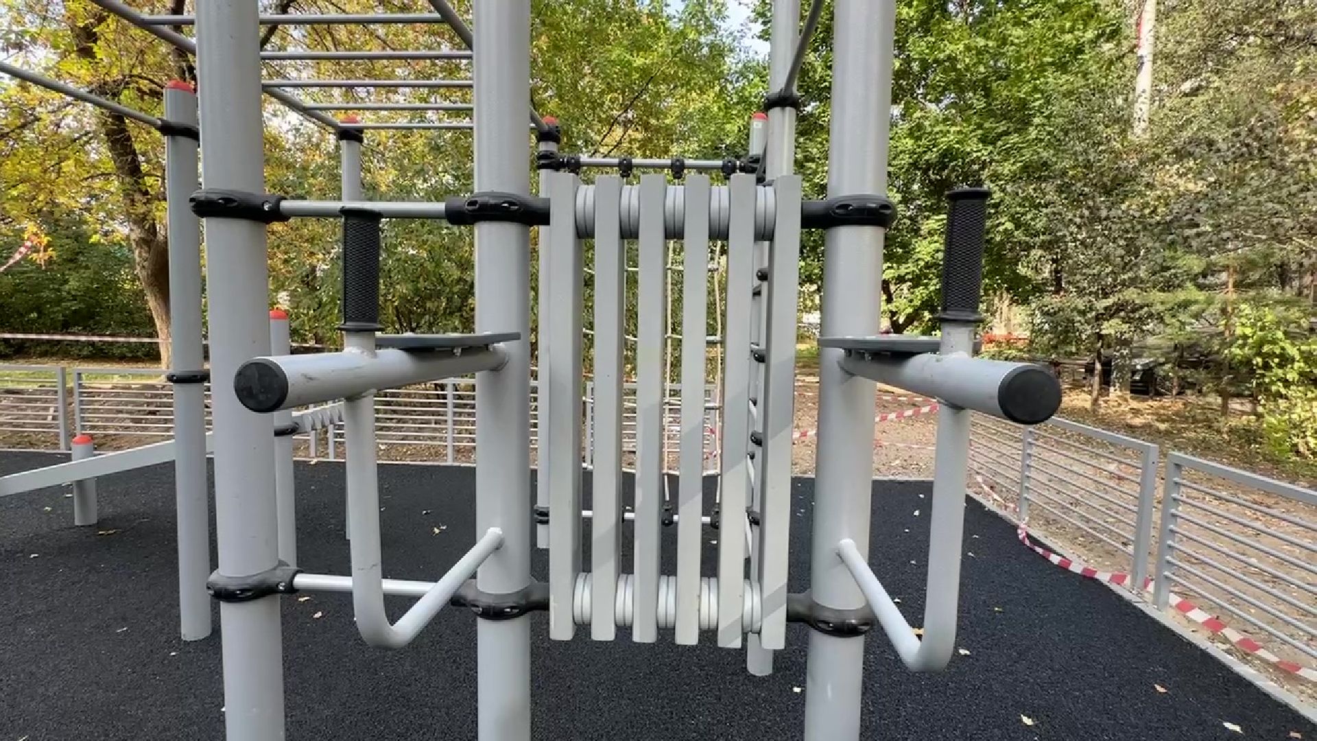 Реутов, Добродел, Строителей, детская площадка, новая ДИП, качели, горки, благоустройство,