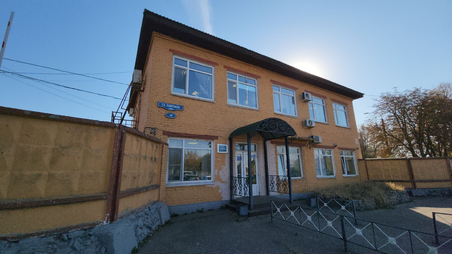 серпухов, комбинат благоустройства, ломовоз, улица екатерины дашковой, новая коммунальная техника, жкх,