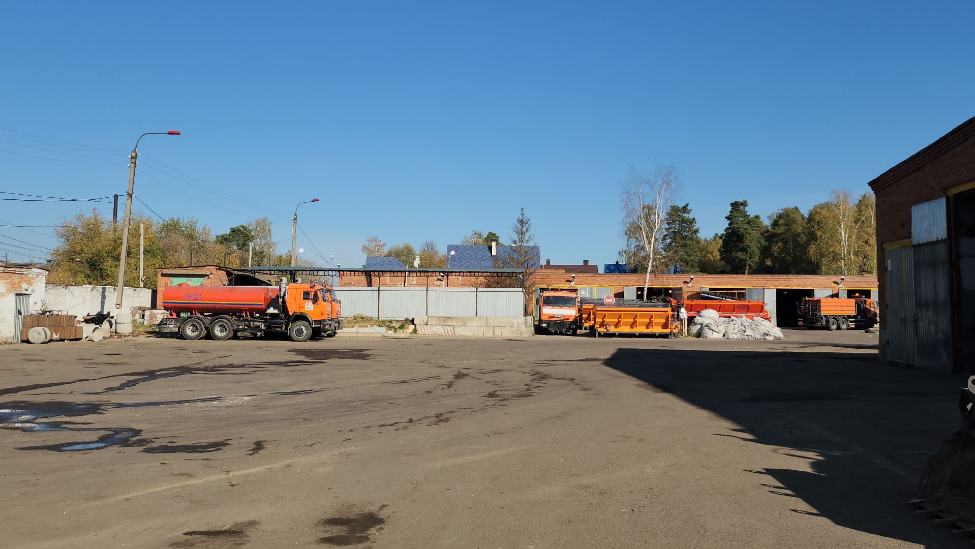 серпухов, комбинат благоустройства, ломовоз, улица екатерины дашковой, новая коммунальная техника, жкх,