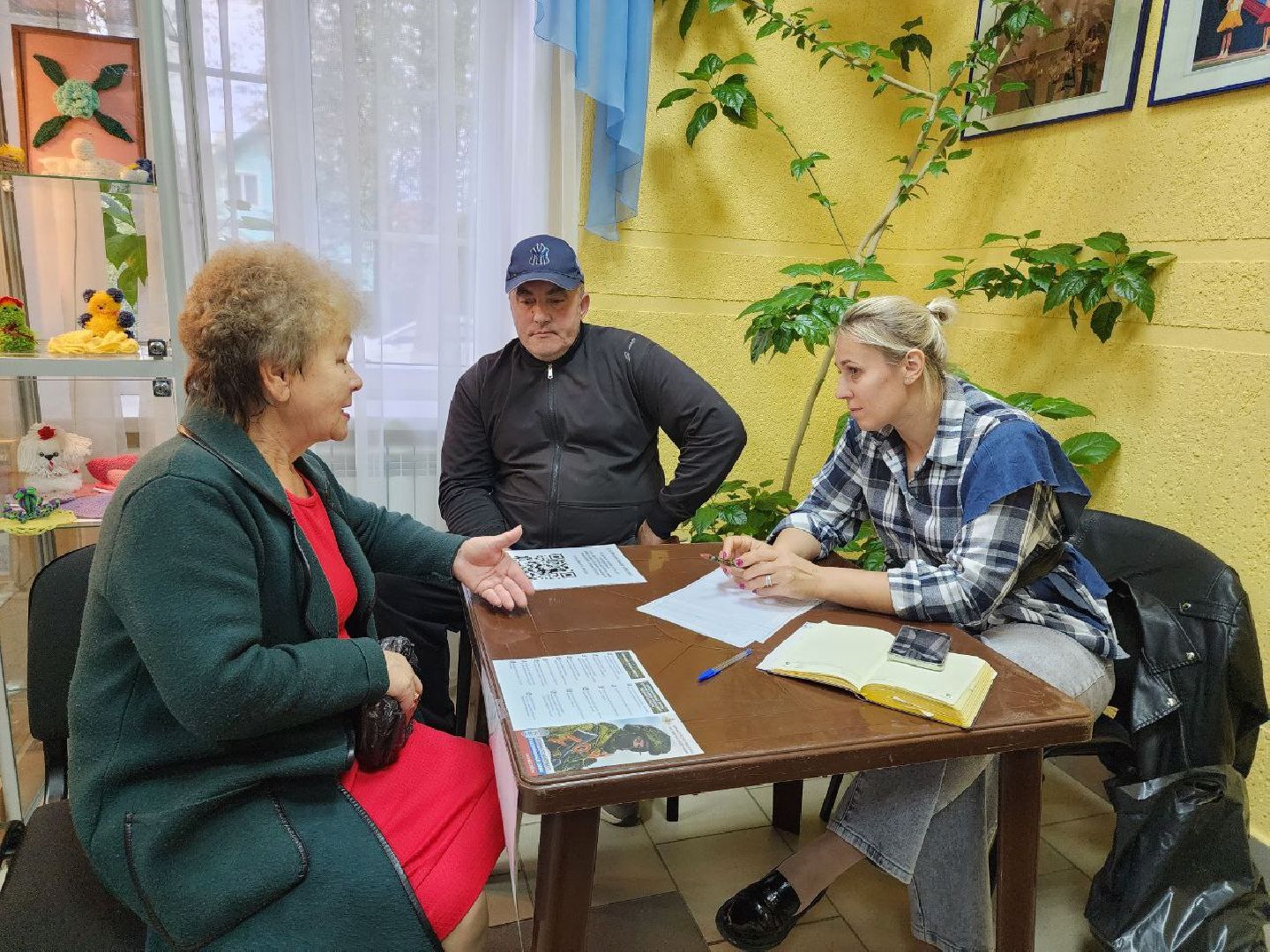 можайск, можайский городской округ, подмосковье, выездная администрация, власть, обращения граждан, ремонт дороги, многодетные семьи, жители, встреча с жителями,