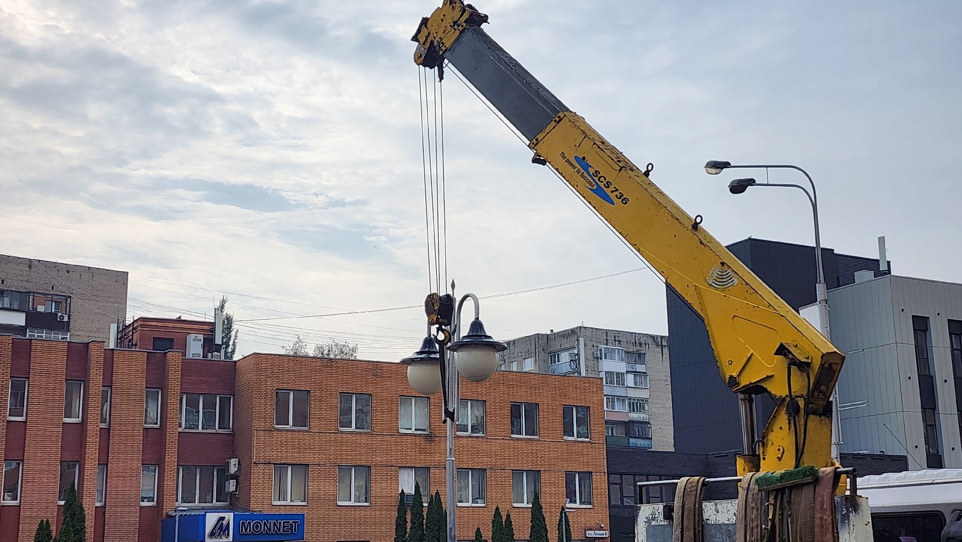 Благоустройство, освещение дорог, освещение улиц, светлый город,