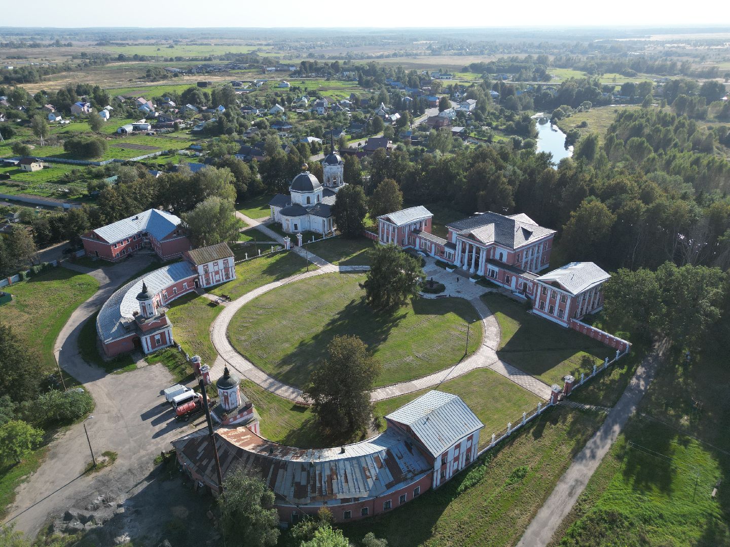 видео с коптера, волоколамск, усадьба, города, культура,