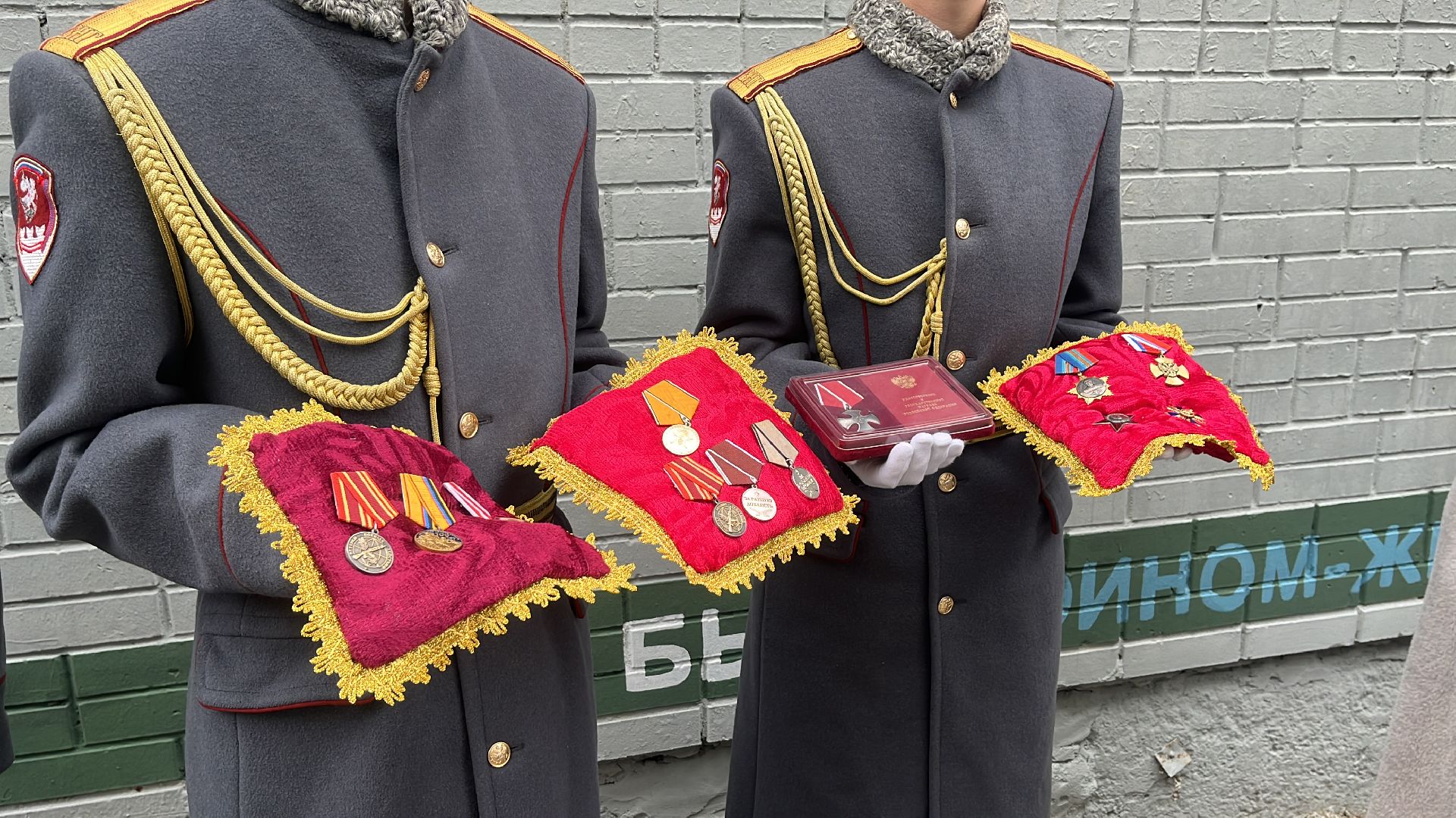 сво, герои, герои сво, мурал, мурал в балашихе, мемориал,