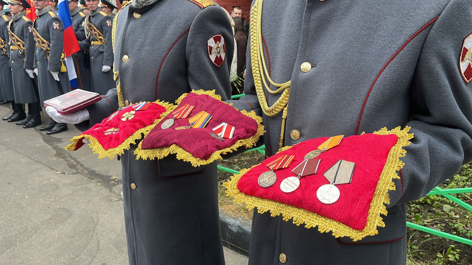 сво, герои, герои сво, мурал, мурал в балашихе, мемориал,