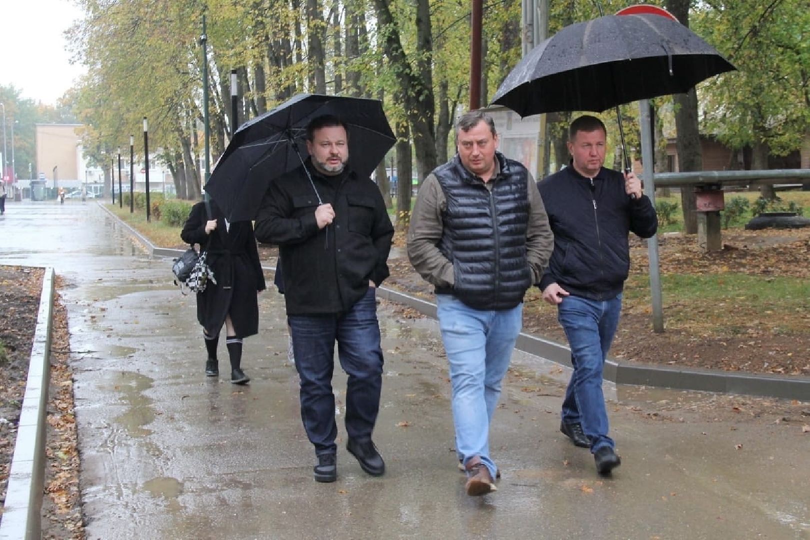 комплексное благоустройство власиха, благоустройство территории, власиха Школьный, Власиха Тополек, обход территории власиха,