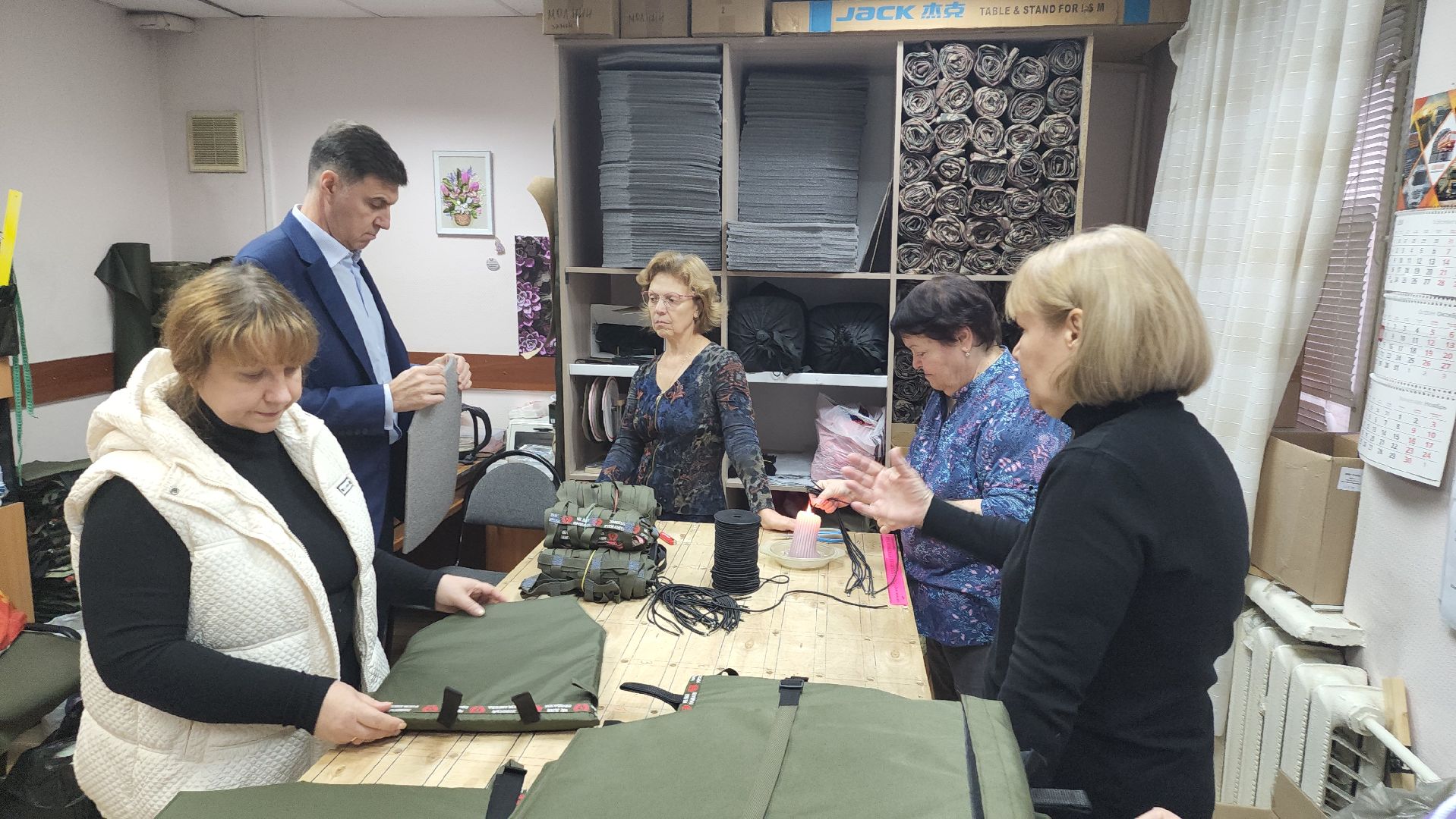 волонтеры, котельники, золотые руки ангела,