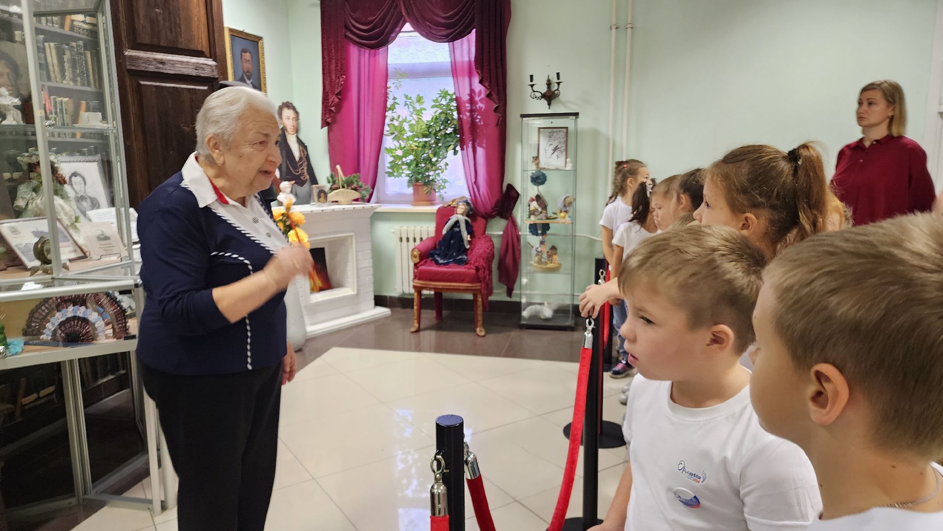 Бронницы, Посвящение в 