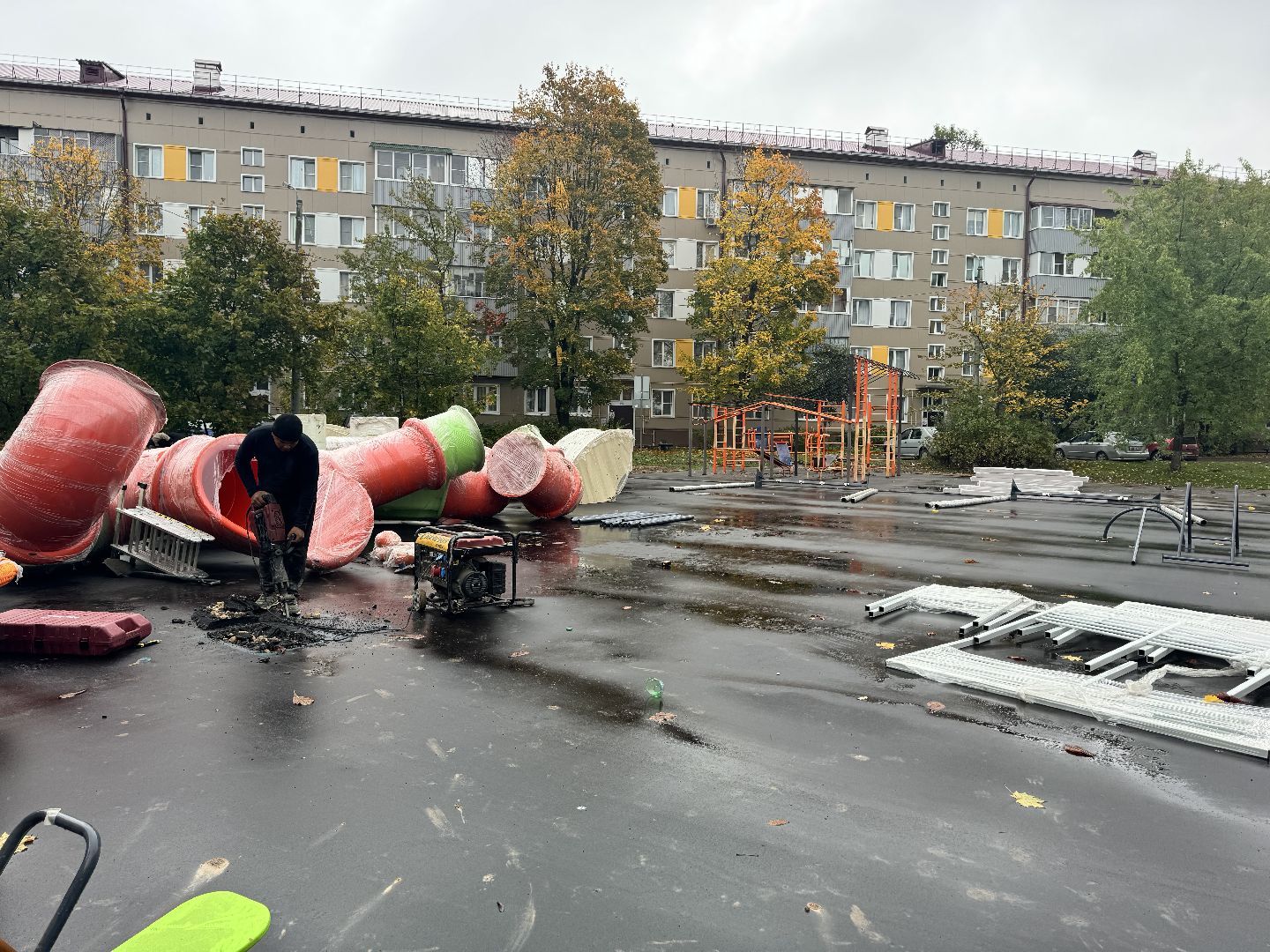 шаховская, детская игровая площадка губернатора, установка детской площадки,