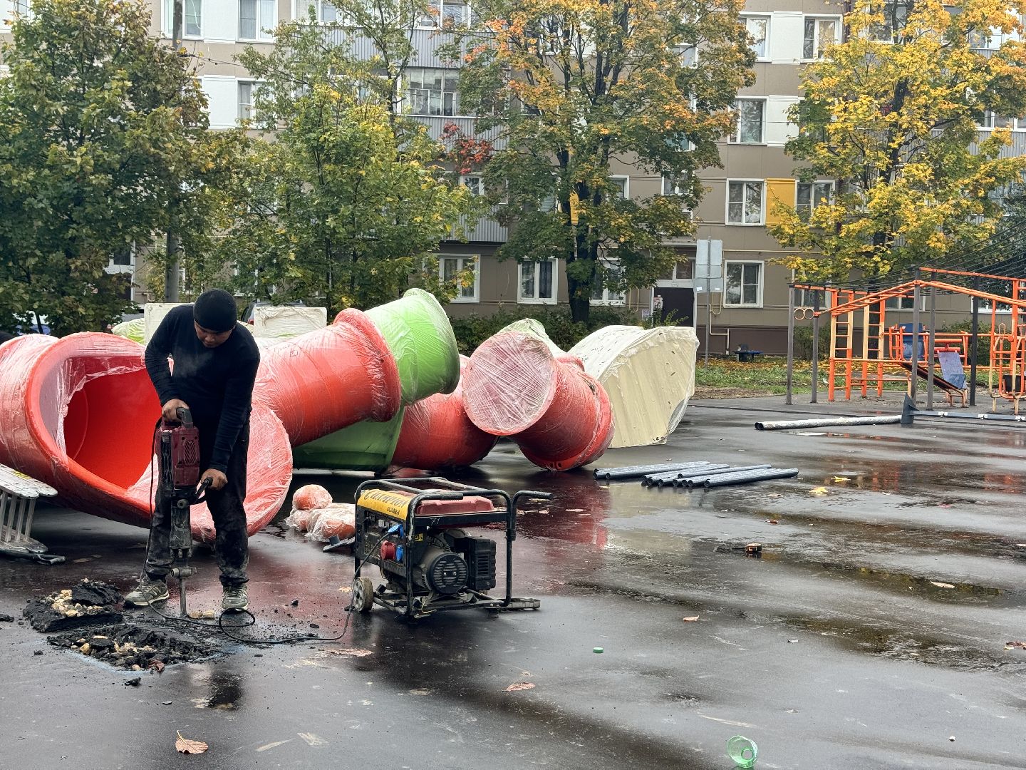 шаховская, детская игровая площадка губернатора, установка детской площадки,