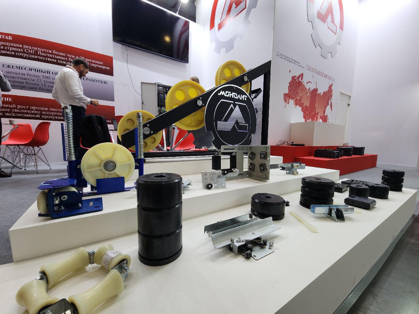 Красногорск, крокус экспо, лифты, выставка,