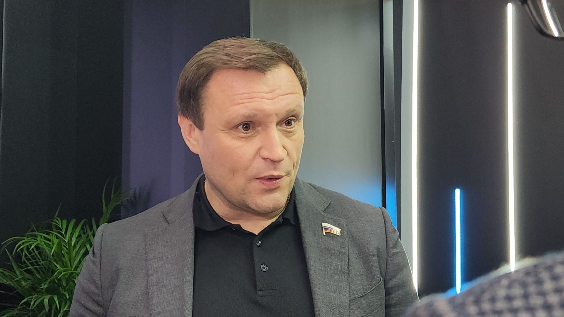 Красногорск, крокус экспо, лифты, выставка,