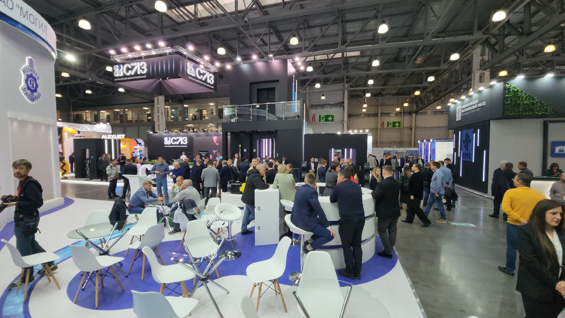 Красногорск, крокус экспо, лифты, выставка,