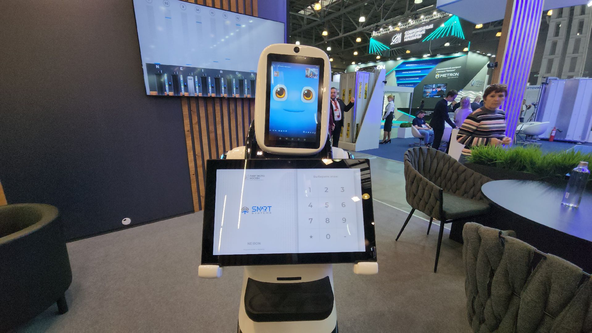 Красногорск, крокус экспо, лифты, выставка,