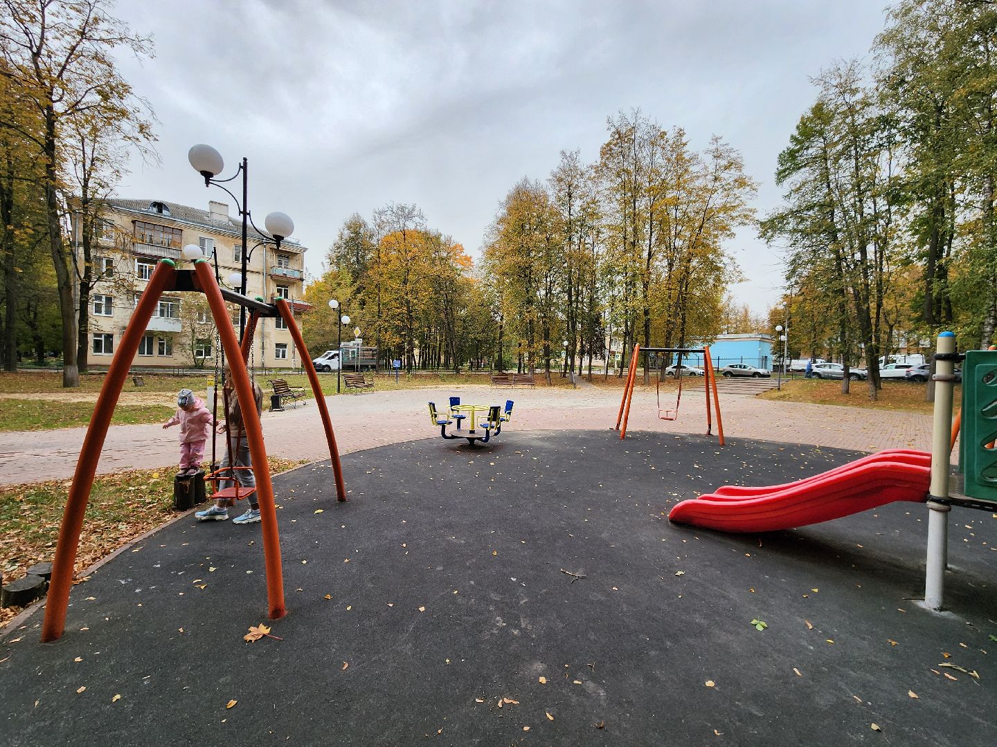 Чехов, сквер Ветеранов, благоустройство, замена брусчатки, ямочный ремонт, пешеходная зона, портал Добродел, Добродел благоустройство, Добродел общественные территории,