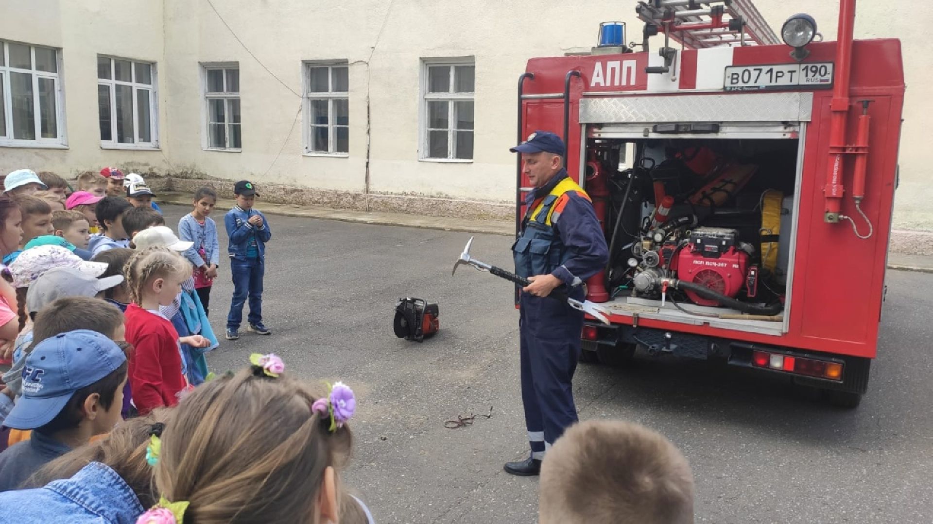 Солнечногорск, спасатель, почетное звание, Заслуженный спасатель, Мособлпожспас