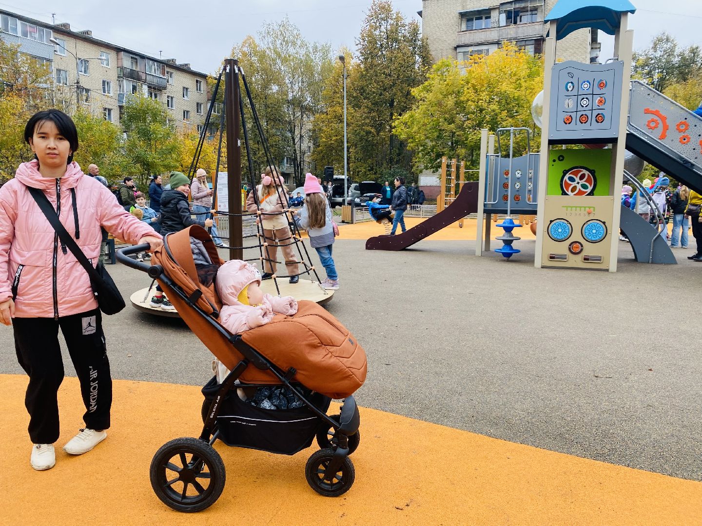 Губернаторская площадка, Программа губернатора, детская площадка, Домодедово, Подмосковье, дети, торжественное открытие,
