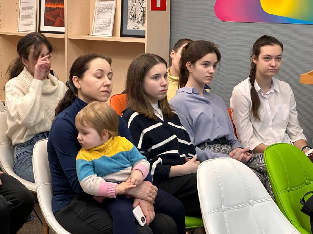 Одинцово, Выставка, Школа искусств, Великая Отечественная война, Подвиг героев