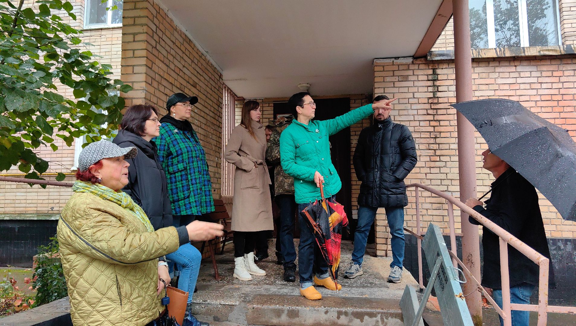 благоустройство, тротуар, пешеходная зона, дети, школа, велопарковка,