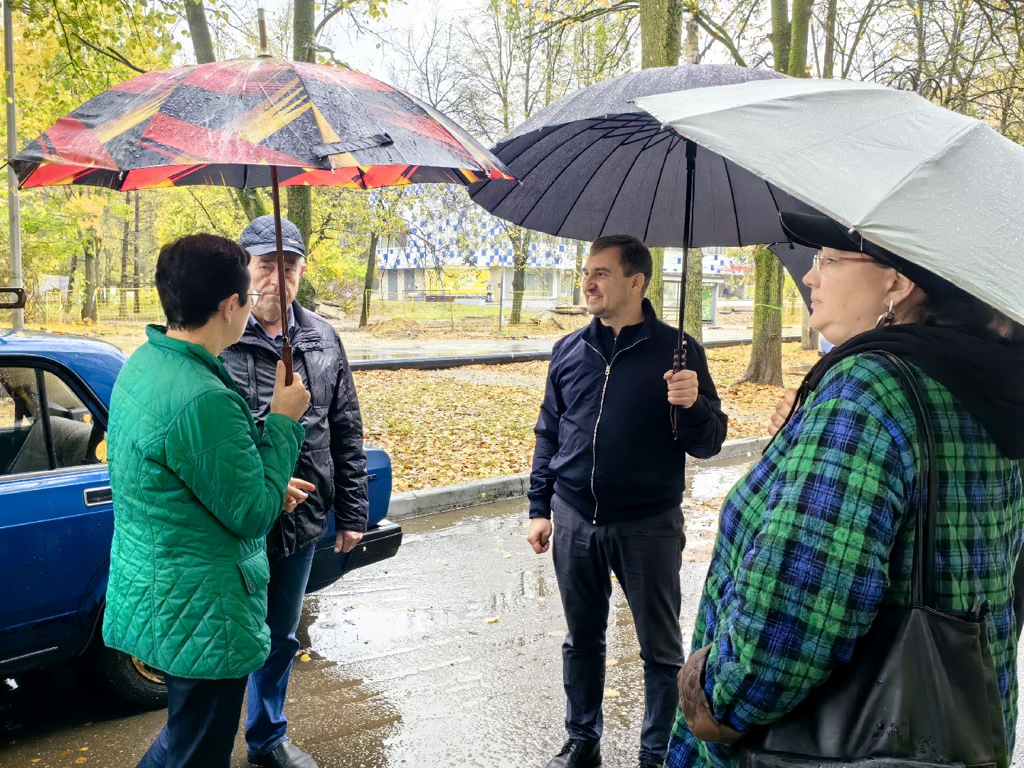 благоустройство, тротуар, пешеходная зона, дети, школа, велопарковка,