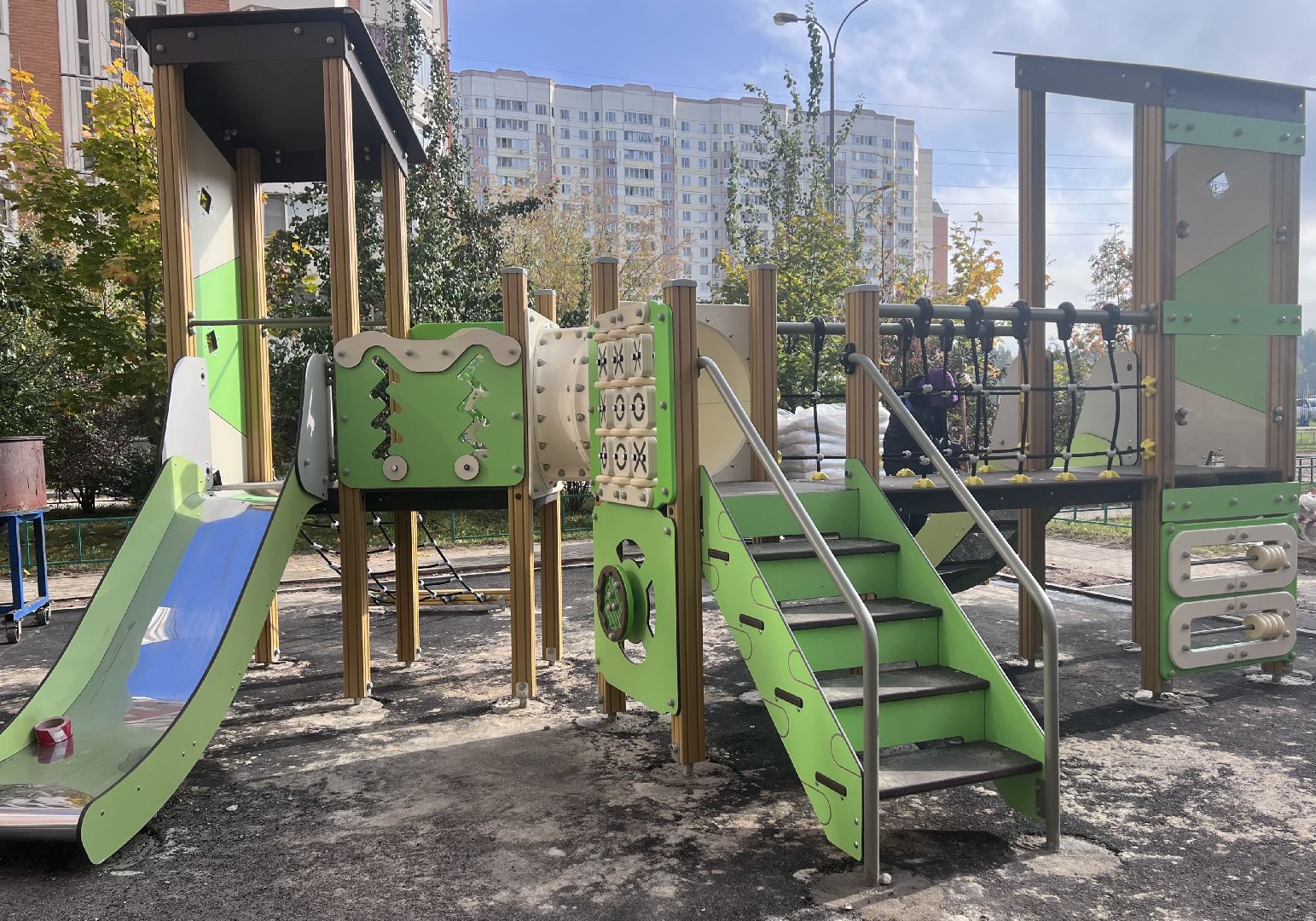 Балашиха, Подмосковье, модернизация детских игровых площадок, безопасное покрытие,благоустройство дворовой территории,