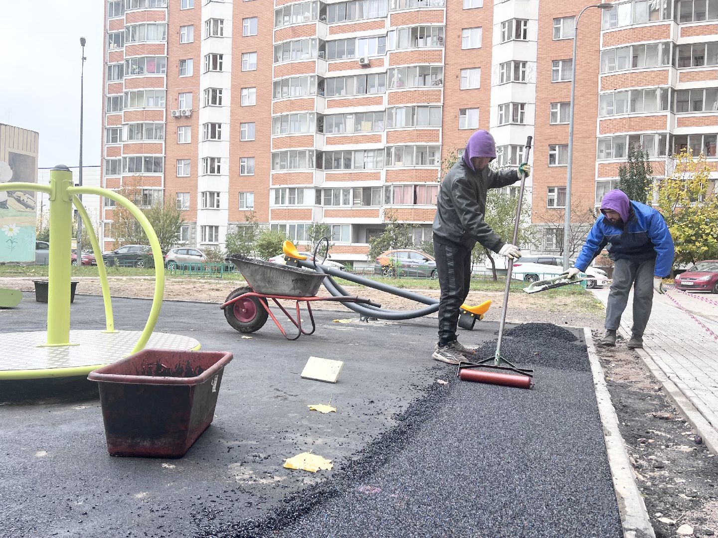 Балашиха, Подмосковье, модернизация детских игровых площадок, безопасное покрытие,благоустройство дворовой территории,