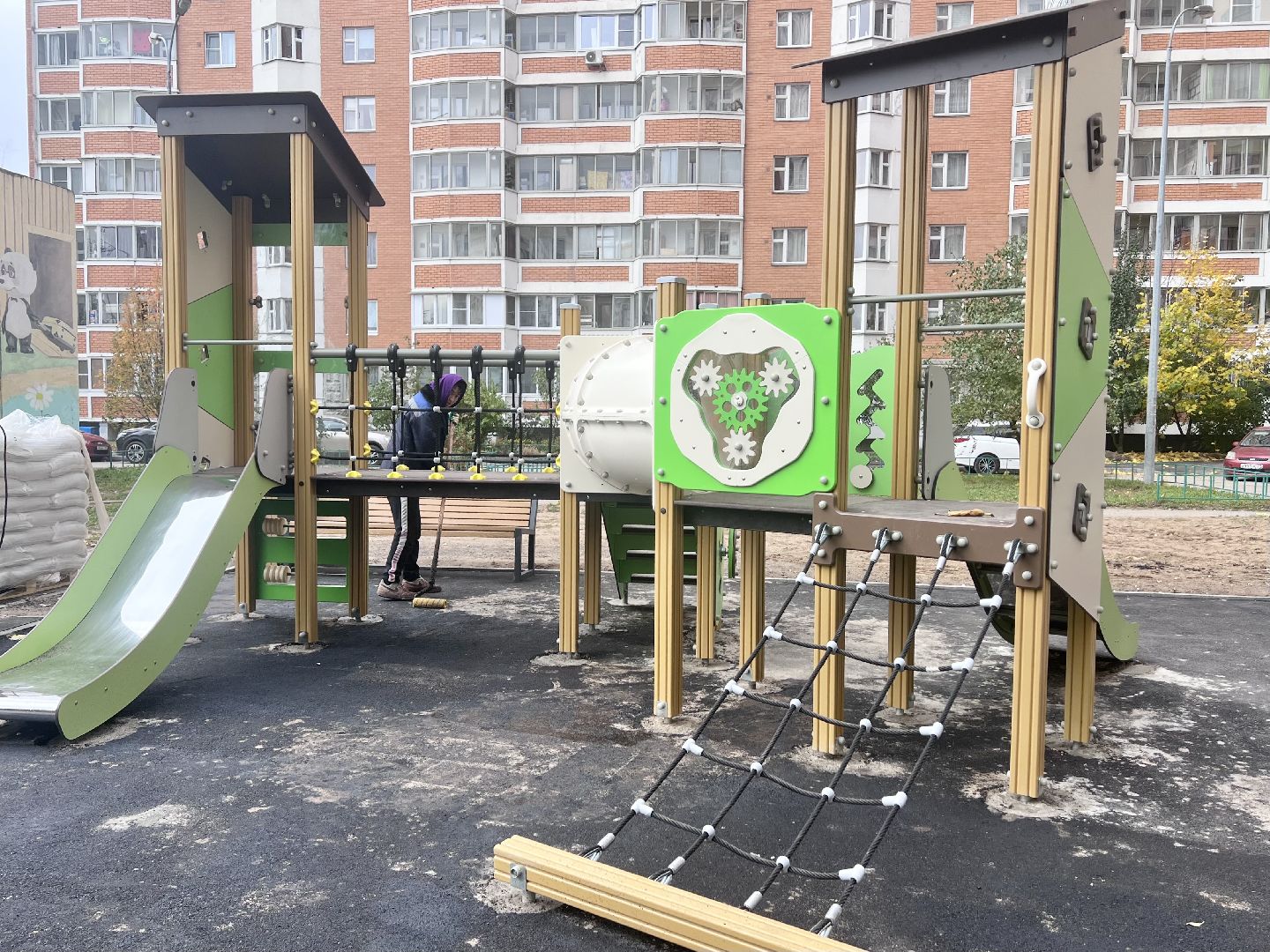 Балашиха, Подмосковье, модернизация детских игровых площадок, безопасное покрытие,благоустройство дворовой территории,