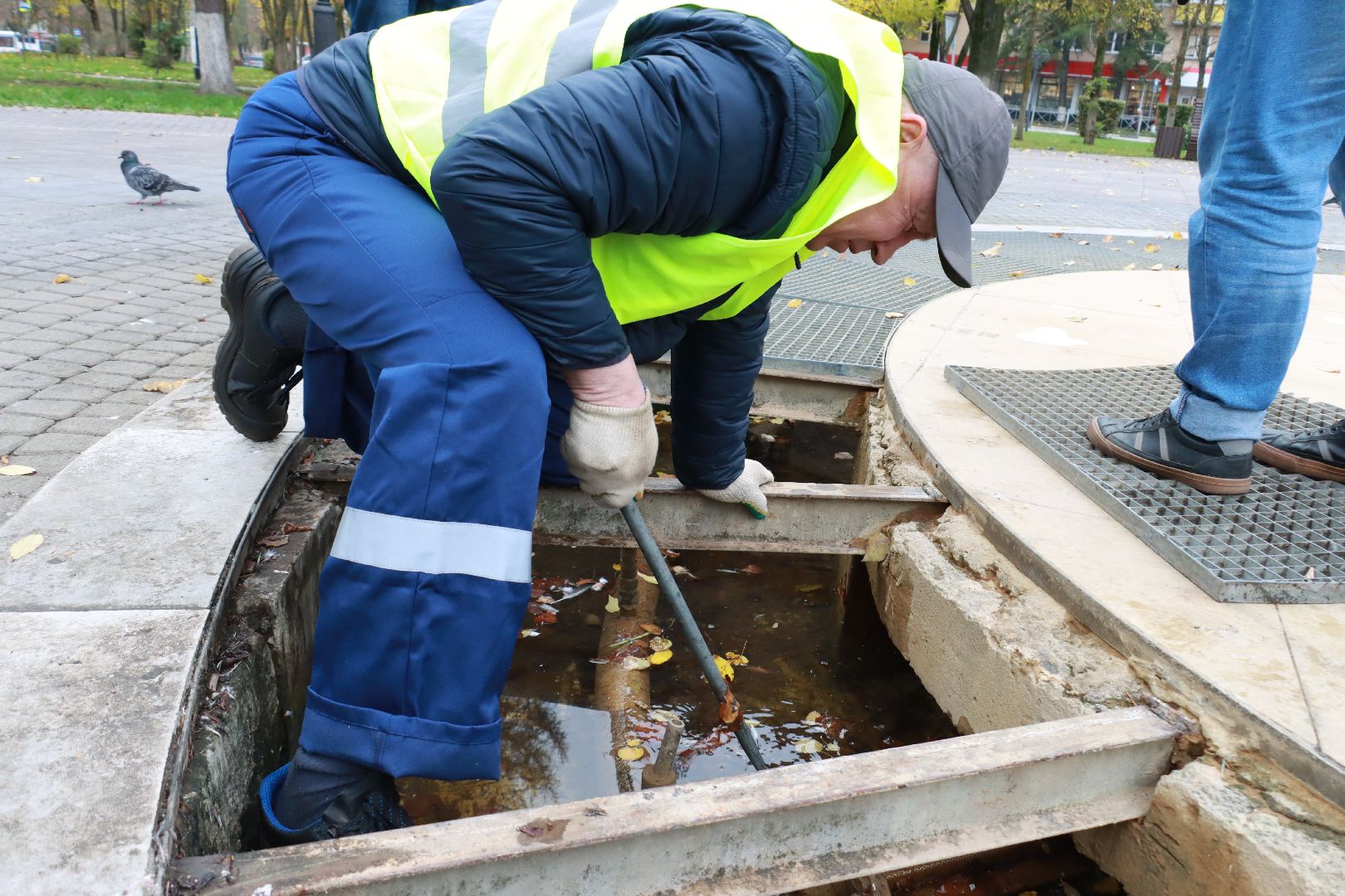 коммунальная служба, фонтан, чистота,