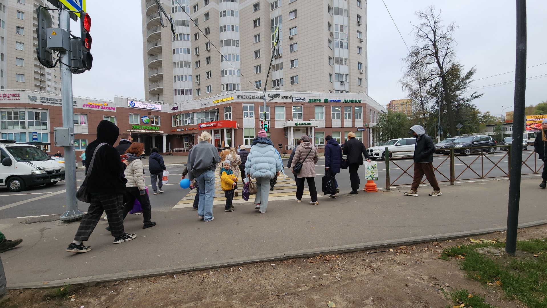 пушкино, дороги, ограждение, жители, дорога, тротуар,