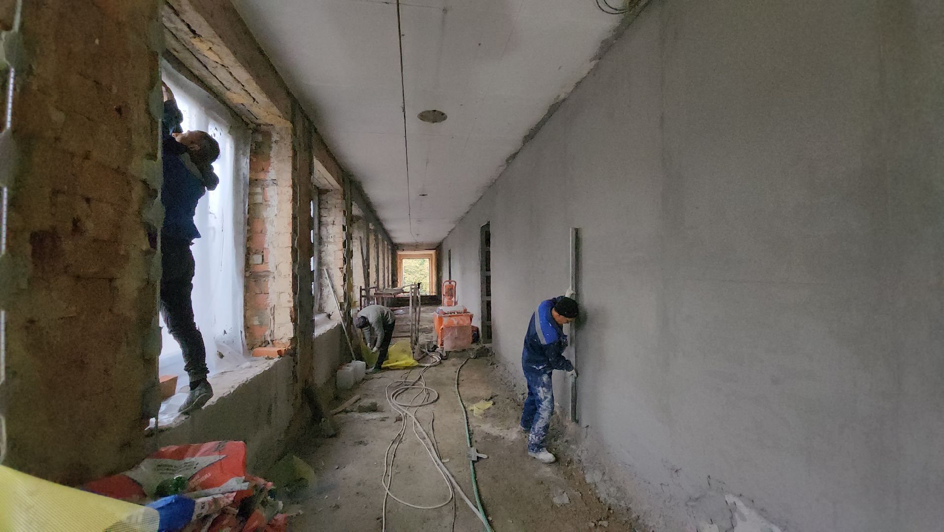 Ремонт школы, Лобня,Штукатурные работы,