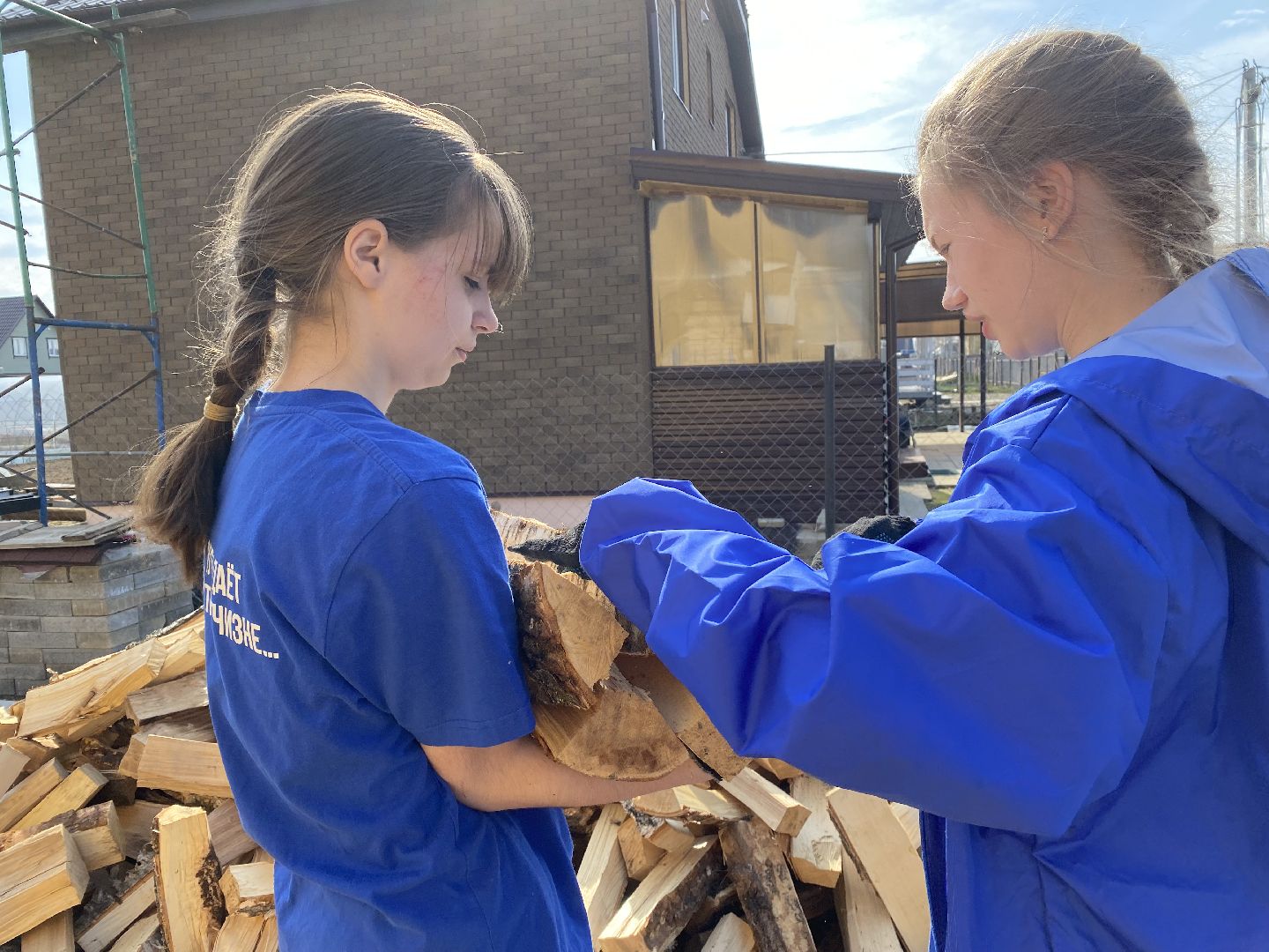 Павловский Посад, городской округ Павловский посад, дрова, волонтёры, помощь людям