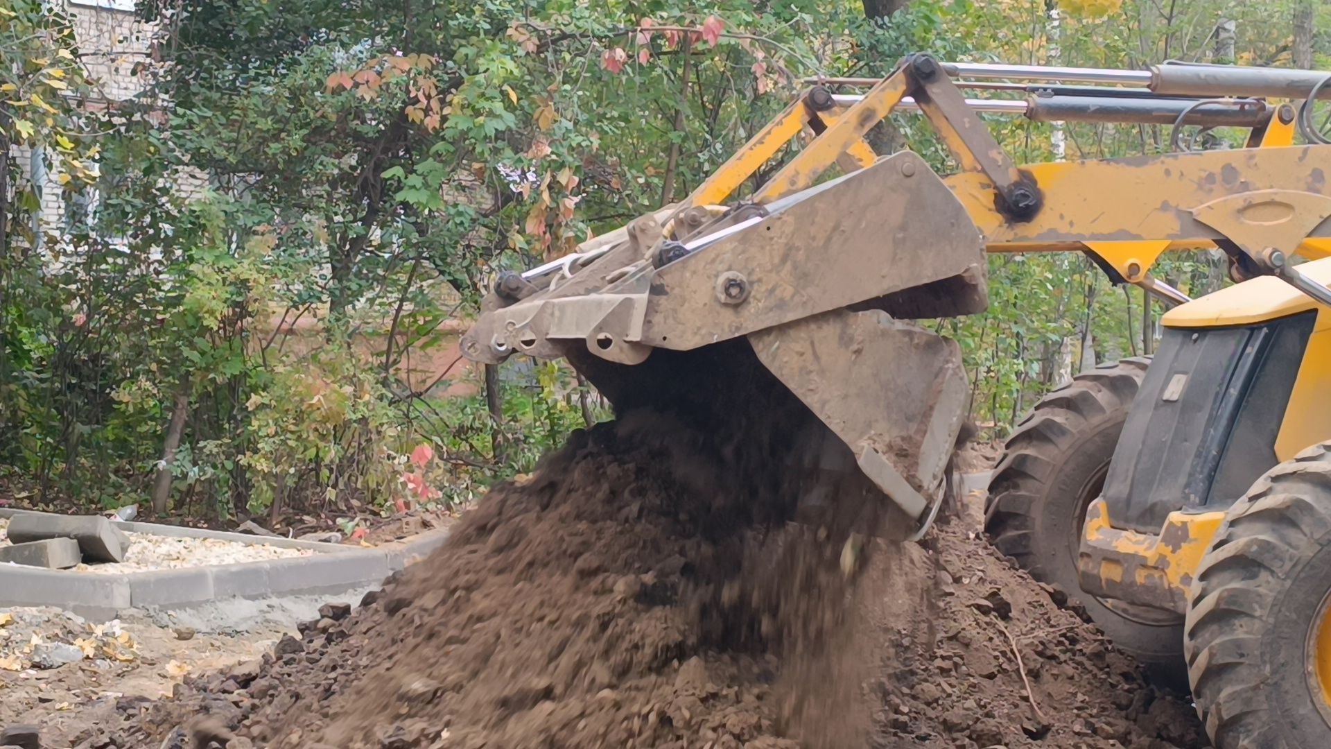 ремонт двора, лобня, асфальт,