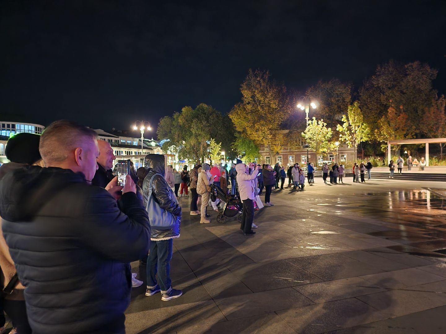 ногинск, жители, общество, фонтанная площадь, шоу фонтанов, концертная программа, фонтаны,