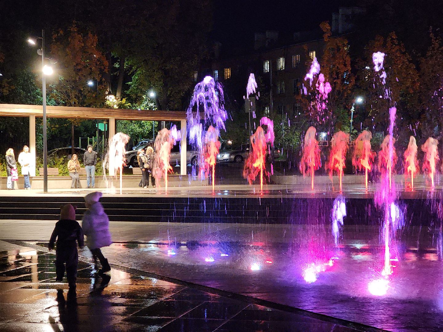 ногинск, жители, общество, фонтанная площадь, шоу фонтанов, концертная программа, фонтаны,