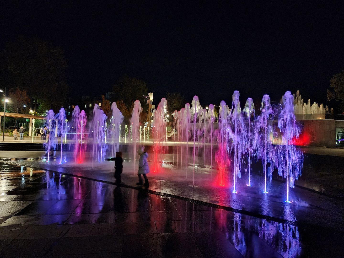 ногинск, жители, общество, фонтанная площадь, шоу фонтанов, концертная программа, фонтаны,