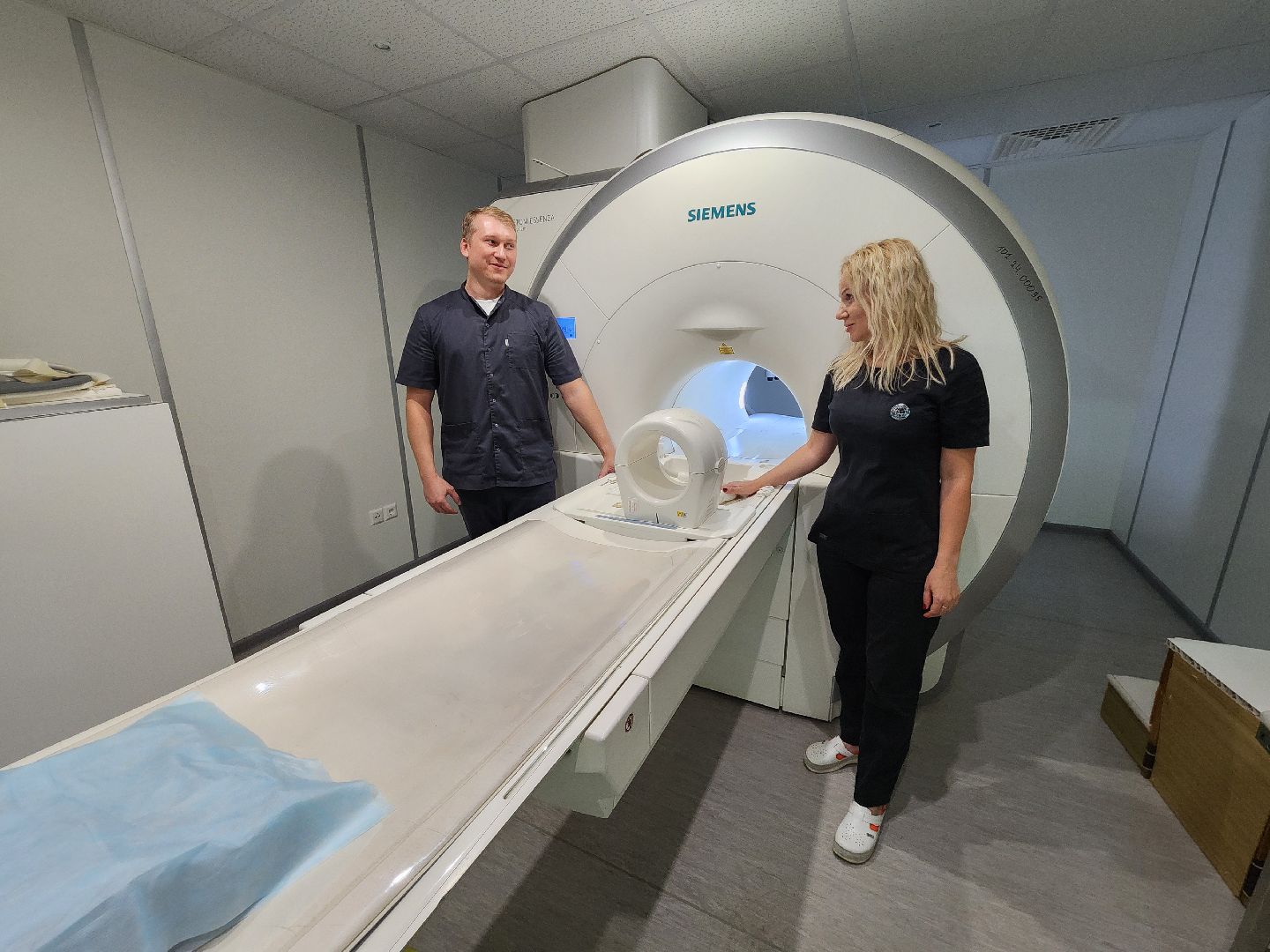 Чехов, Чеховская больница, услуги МРТ, магнитно-резонансная томография, диагностика, исследования, бесплатные услуги по ОМС, аппарат МРТ,