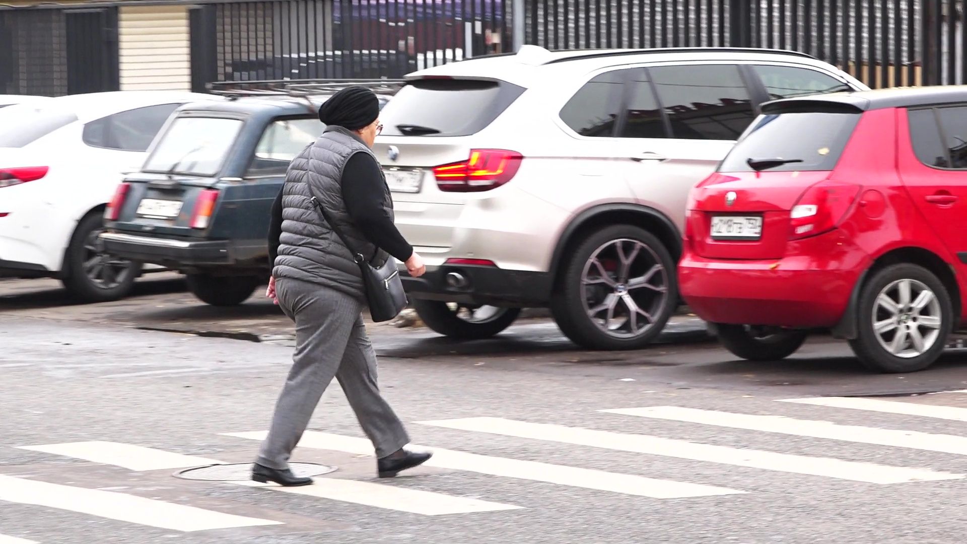 Реутов, парковки, машины, плата за паркинг, стоянка запрещена, остановка по требованию,