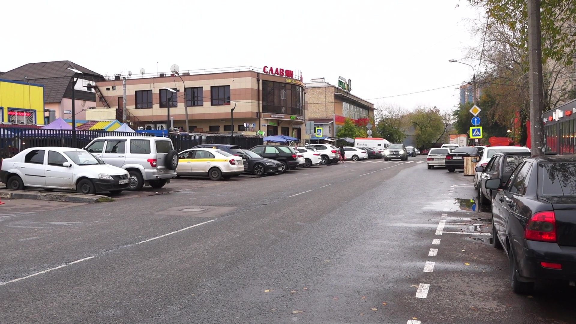 Реутов, парковки, машины, плата за паркинг, стоянка запрещена, остановка по требованию,