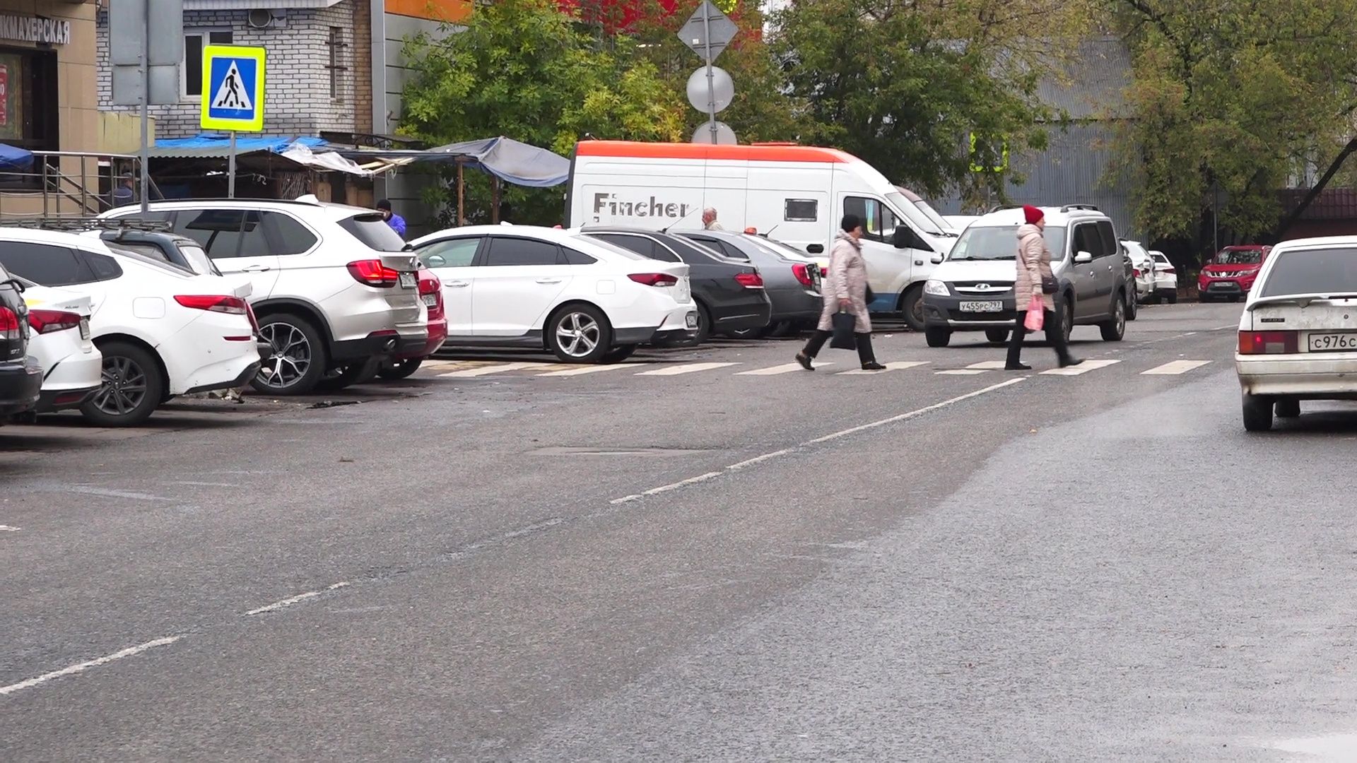 Реутов, парковки, машины, плата за паркинг, стоянка запрещена, остановка по требованию,